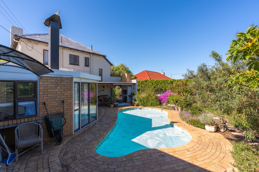 3 Bedroom Property for Sale in Pinelands Western Cape